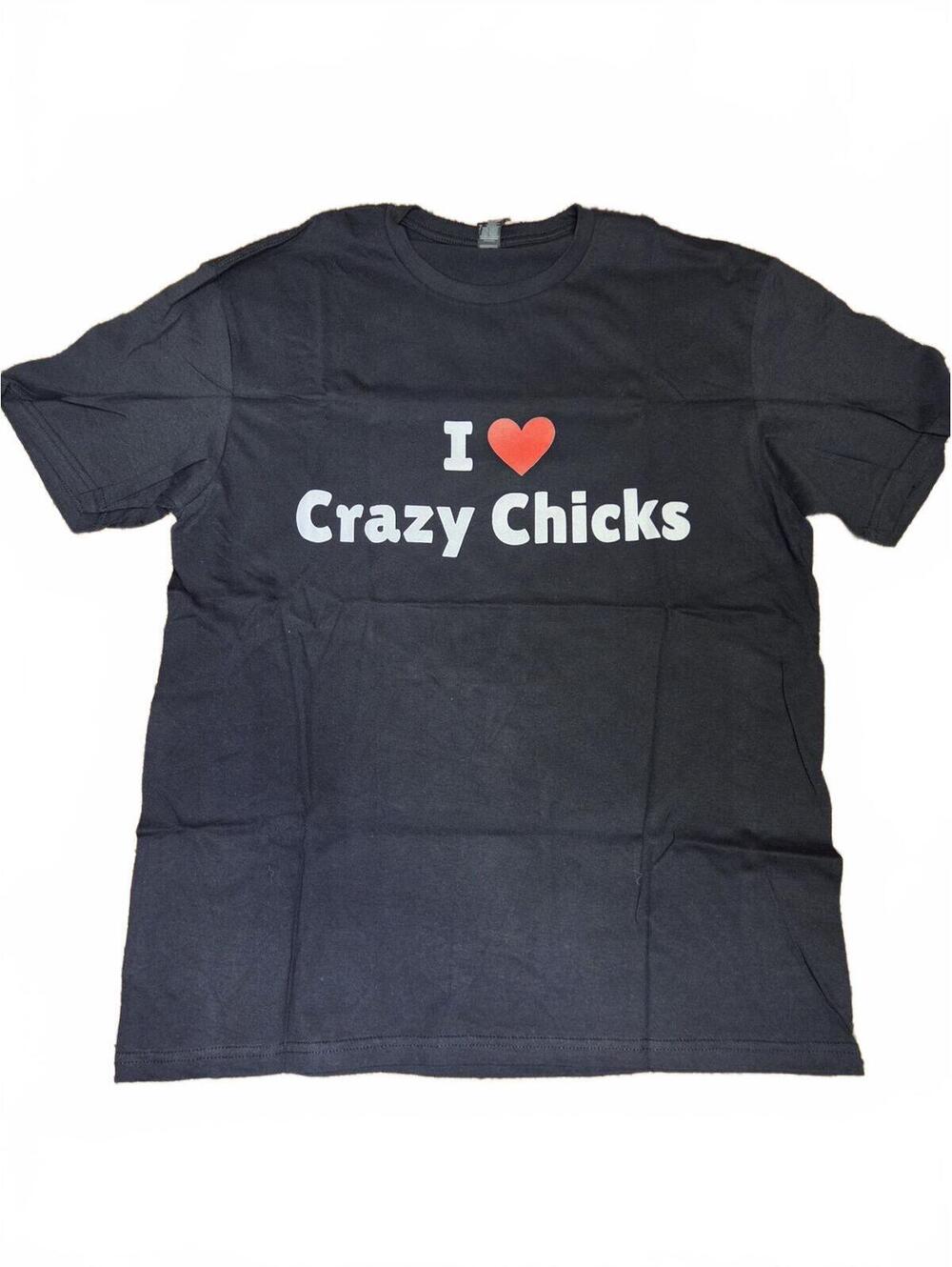 Gildan | "I Heart Crazy Chicks" Graphic T-Shirt | L